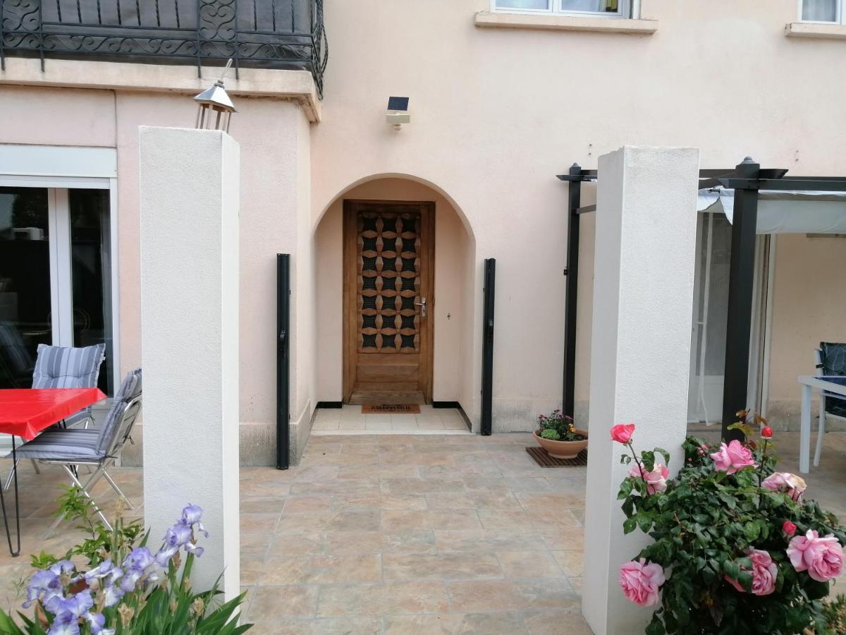 La Maison De 6Fran Appartement 1 Calme Et Spacieux Ambiance Familiale Valros Exterior photo